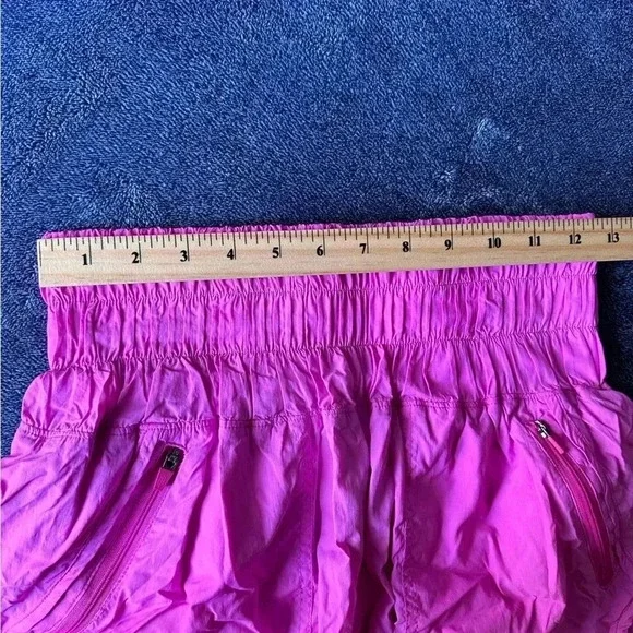 FP movement by free people The Noiseless Way Home Shorts size M - Picture 3 of 5